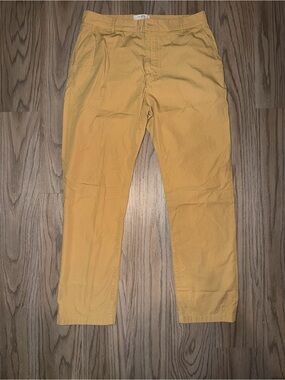 Zara Men's Yellow-Tan Chinos - Casual Straight Fit